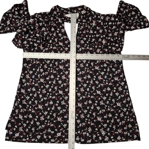 About A Girl Black Floral Keyhole Blouse L – Boho Romantic Whimsy Cottagecore - Picture 5 of 9